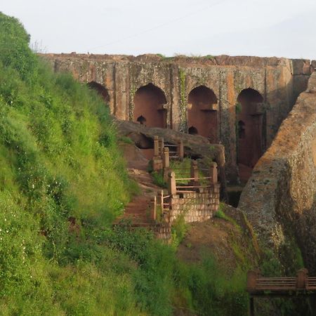 Zan-Seyoum Hotel - Lalībela Buitenkant foto