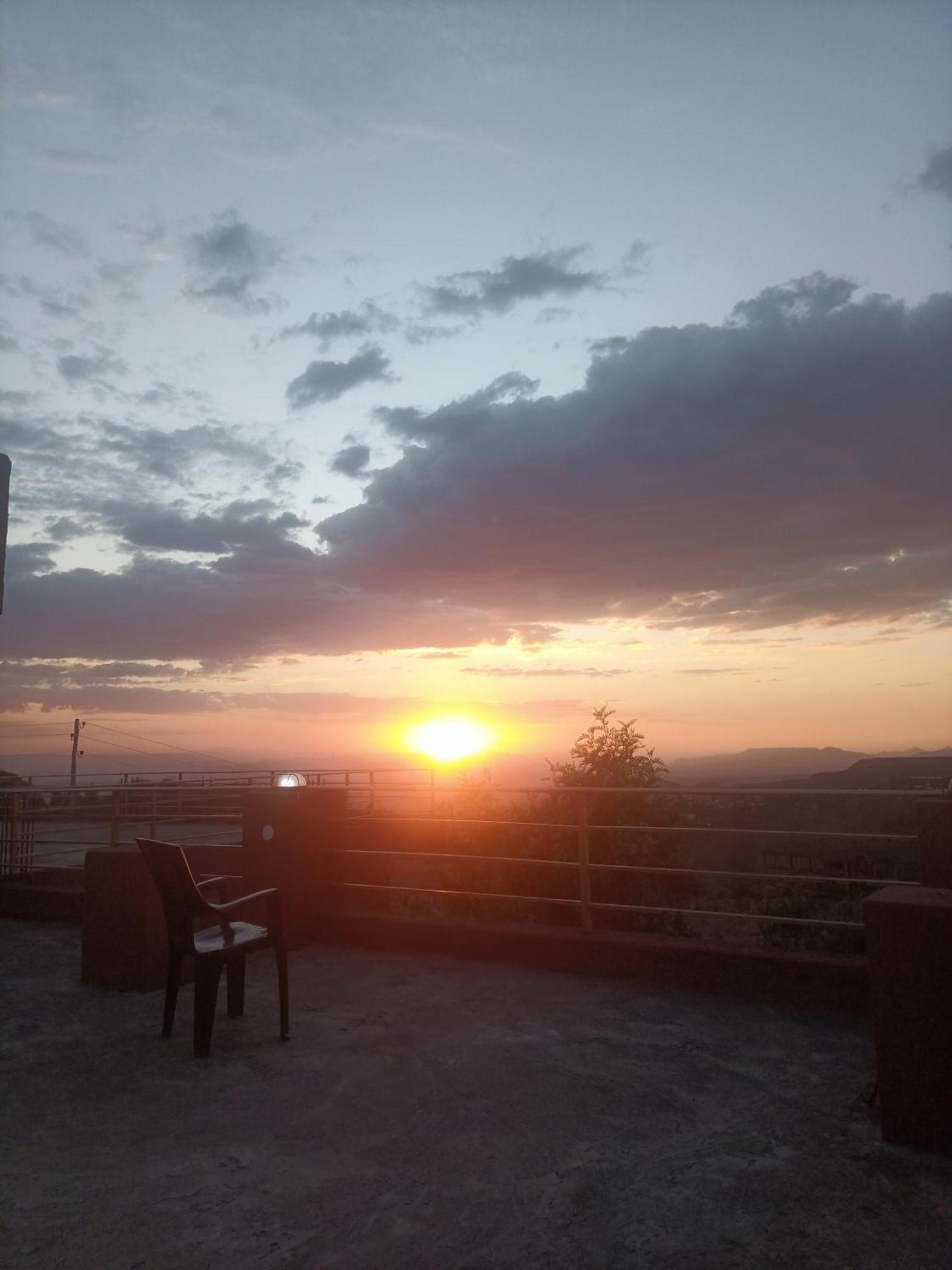 Zan-Seyoum Hotel - Lalībela Buitenkant foto