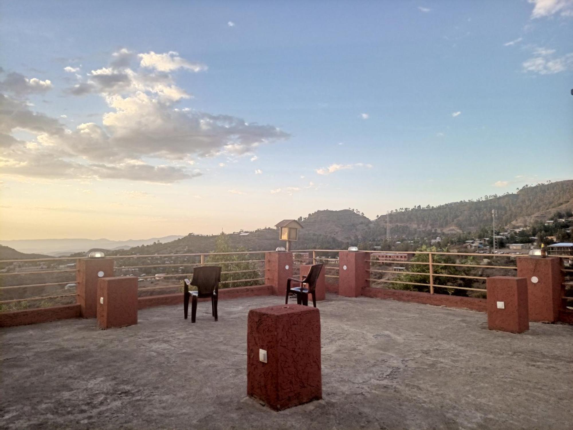 Zan-Seyoum Hotel - Lalībela Buitenkant foto