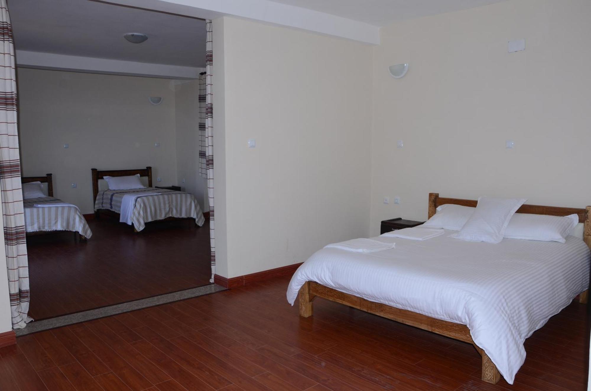 Zan-Seyoum Hotel - Lalībela Buitenkant foto