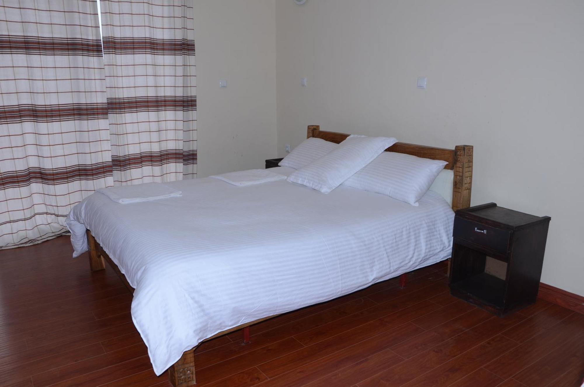 Zan-Seyoum Hotel - Lalībela Buitenkant foto