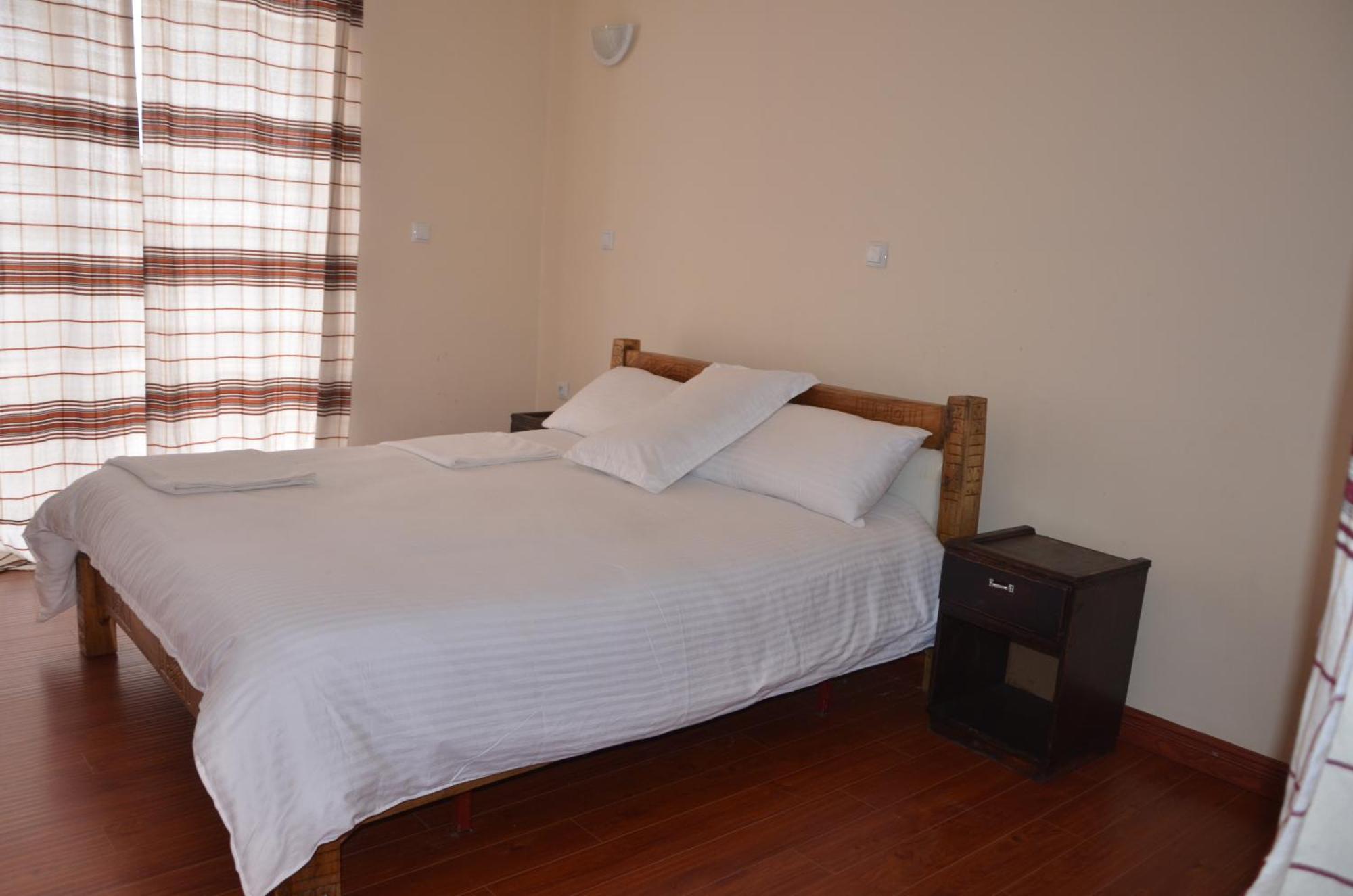 Zan-Seyoum Hotel - Lalībela Buitenkant foto
