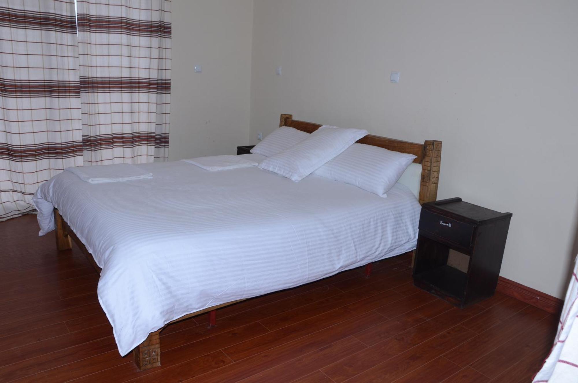 Zan-Seyoum Hotel - Lalībela Buitenkant foto