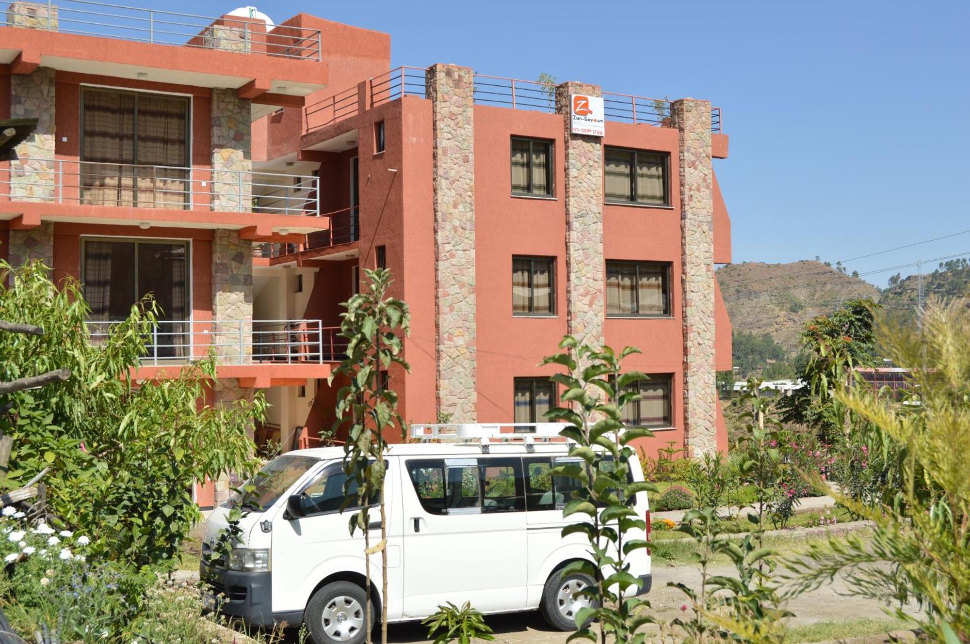 Zan-Seyoum Hotel - Lalībela Buitenkant foto